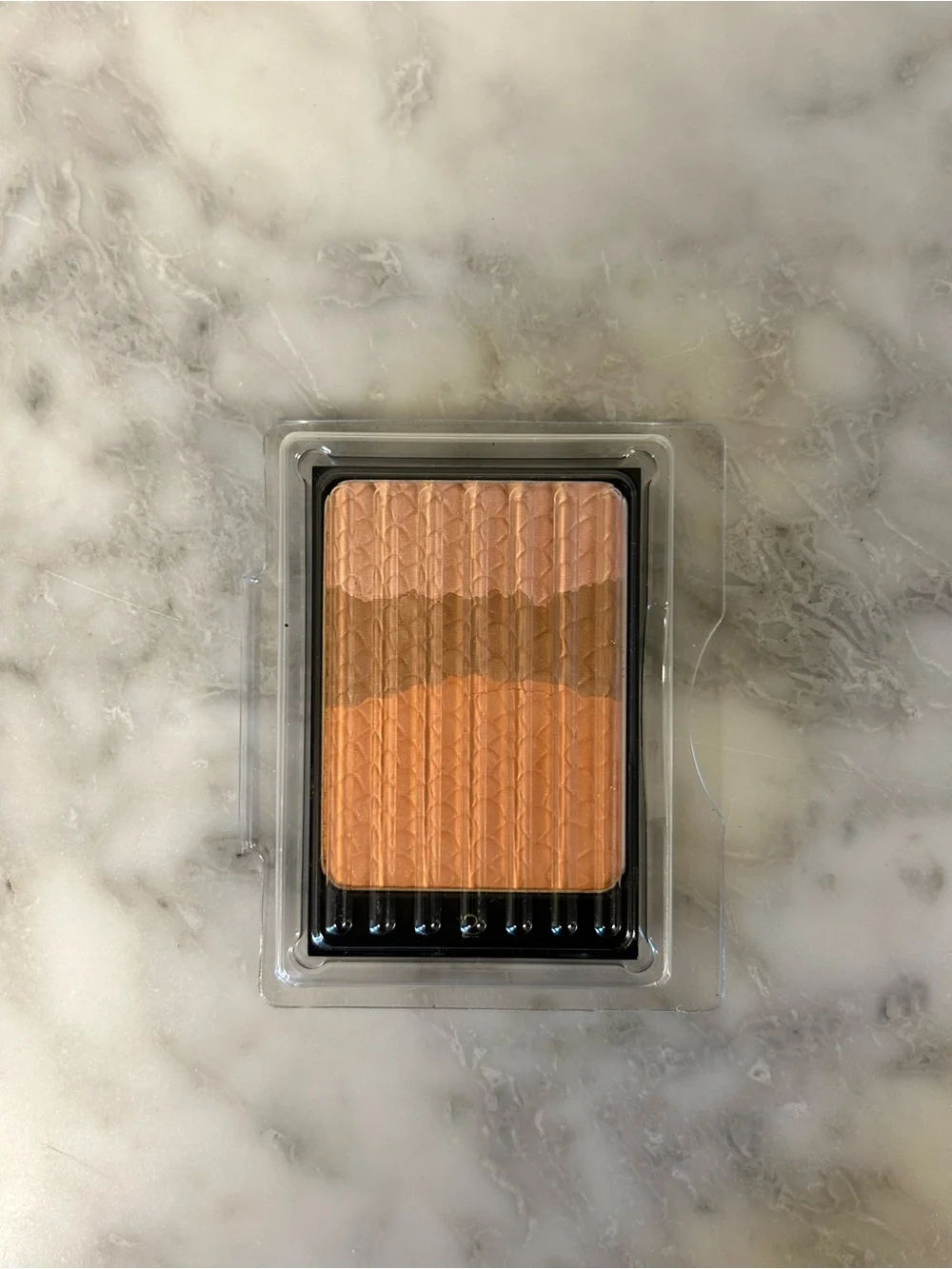 Yves Saint Laurent (YSL) Terre Saharienne Collector Bronzing Powder